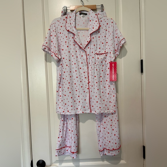 Playful red Heart Pajama Set with Ribbon NWT - Picture 1 of 12